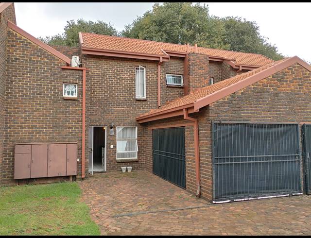 1 Bedroom Smart Loft Townhouse